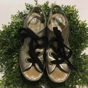 Fly London Ylva Metallic Gold Lace Up Slin…